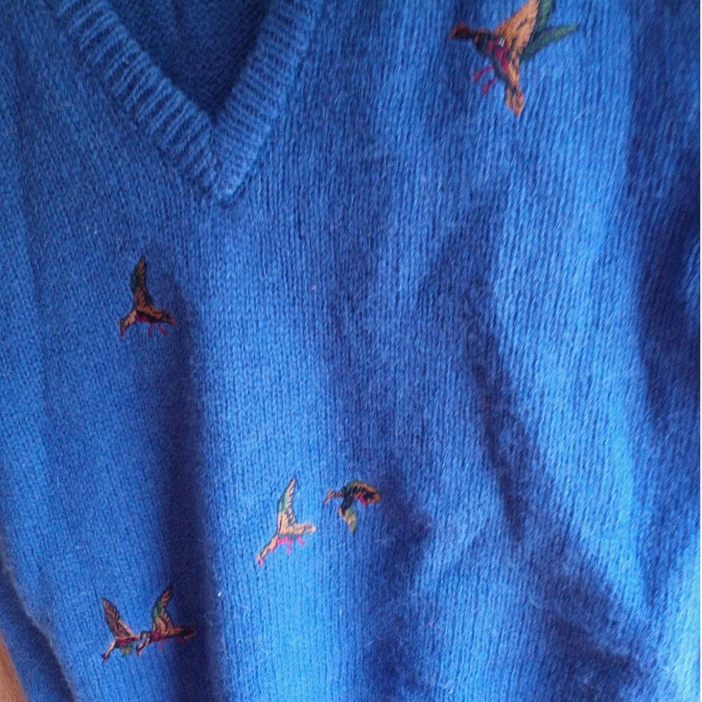 Vintage Cobalt Blue Shetland Wool Sweater Vest Medium Game Bird Sporting Lodge - Picture 3 of 10